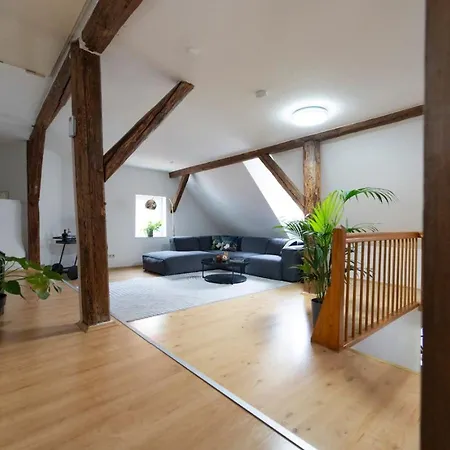 Apartment Ferro Historisch Und Modern Mit Balkon *