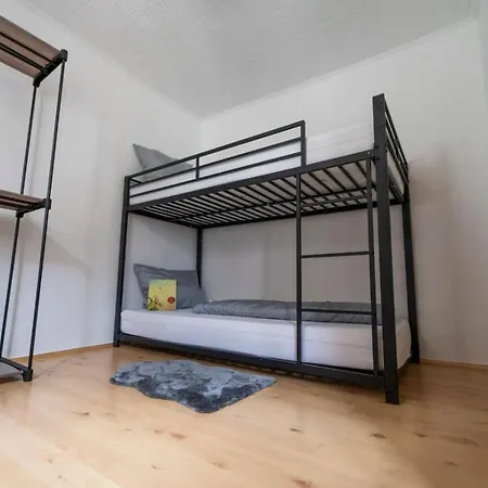 Apartment Ferro Historisch Und Modern Mit Balkon